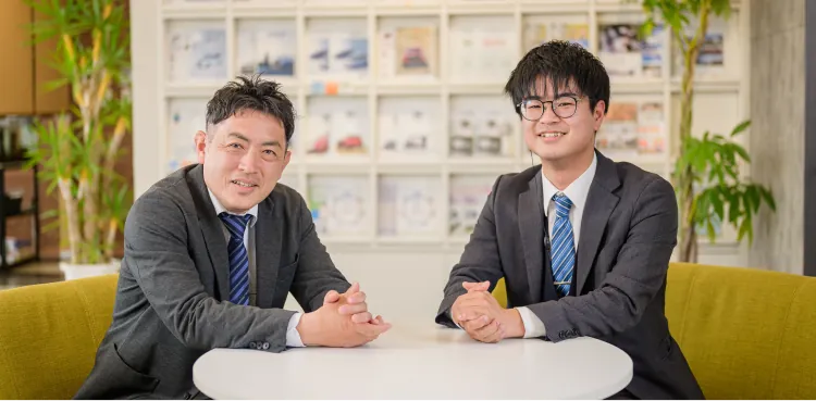 インタビューの様子
