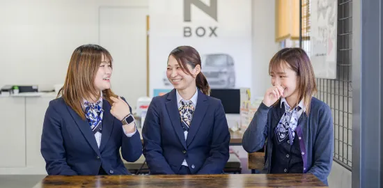 インタビューの様子